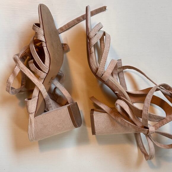 Lulus Women’s Strappy Ankle High Heel Sandals Sz 7 - Picture 6 of 7